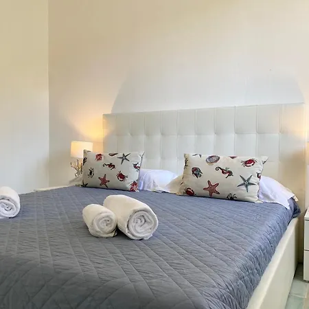 公寓 Peace Nest Dei Marmi 马尔米堡