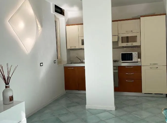 Peace Nest Dei Marmi *